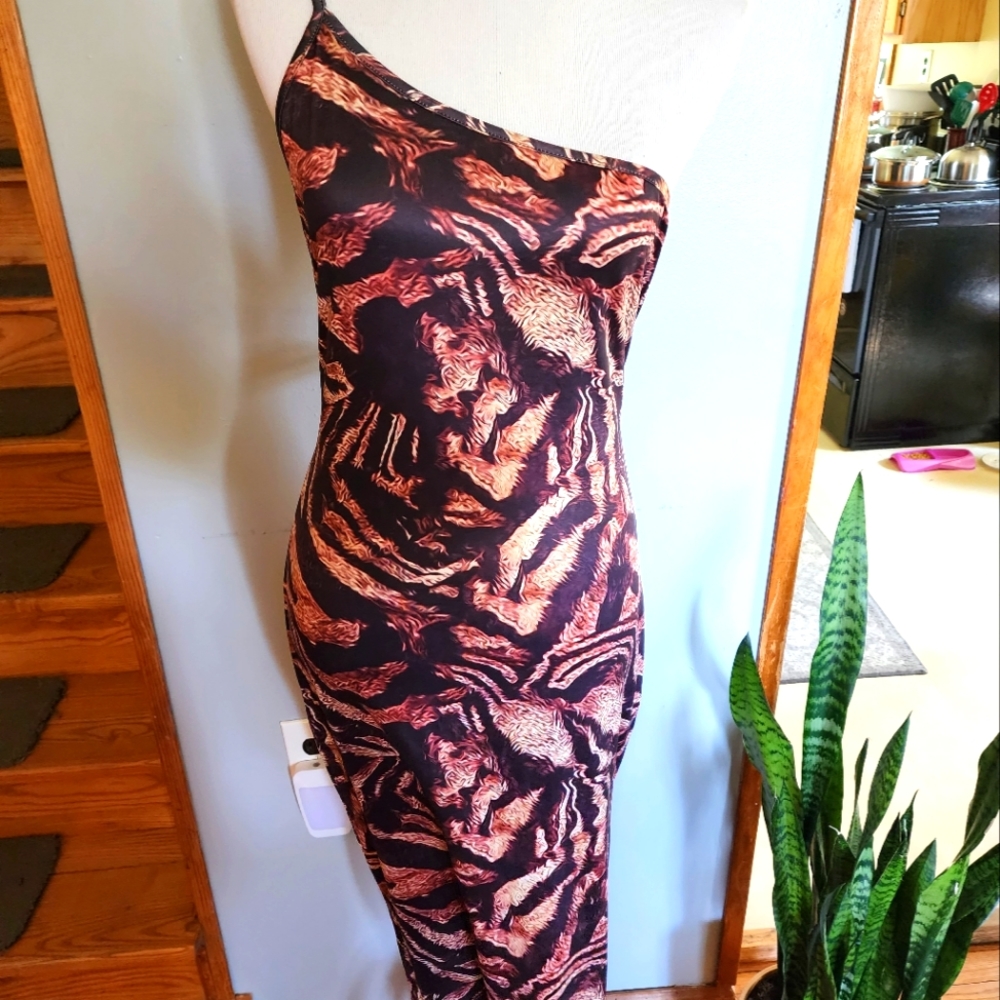 Womans Tiger dress